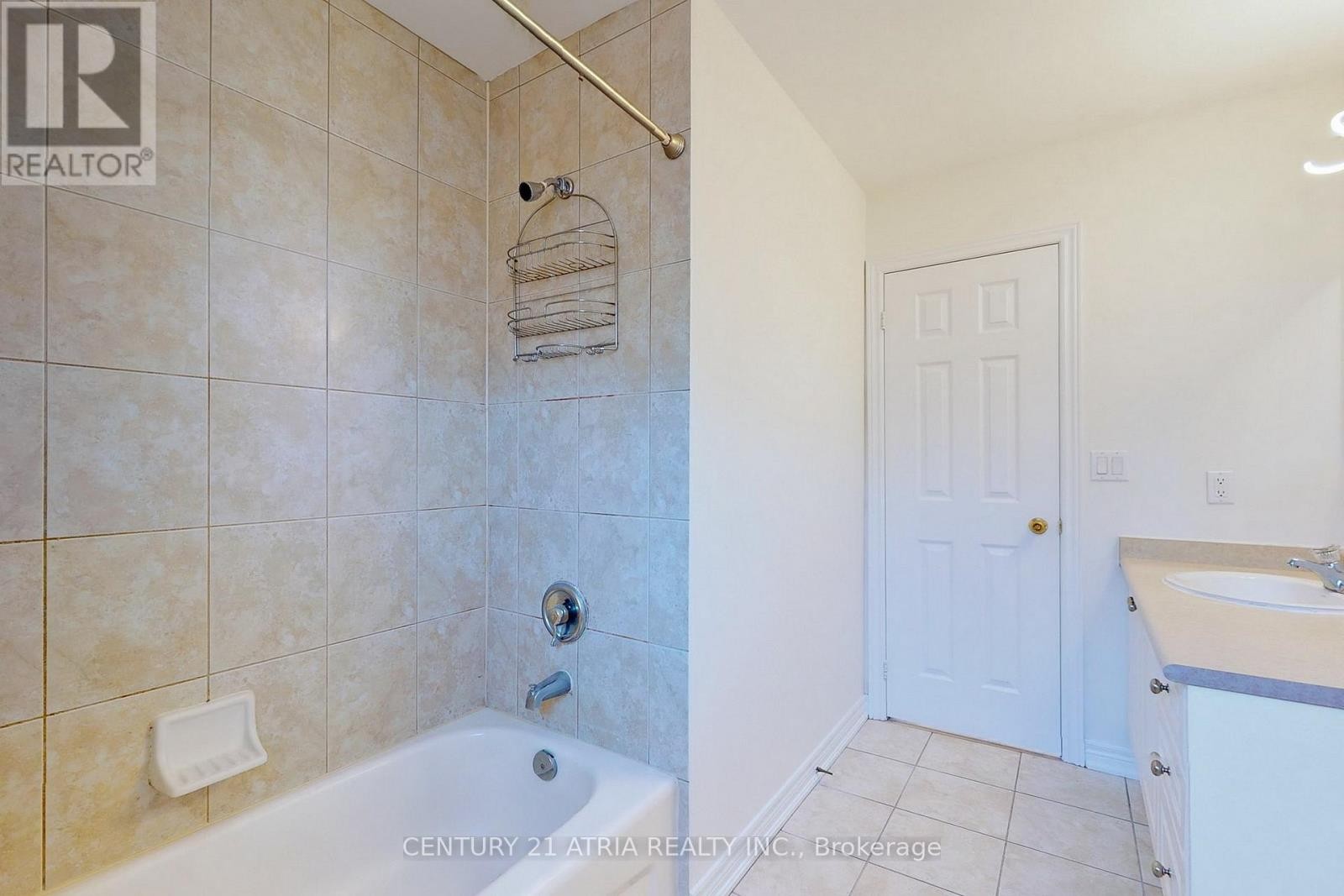 












26 AYLESWORTH AVENUE

,
Toronto (Birchcliffe-Cliffside),




Ontario
M1N2J5

