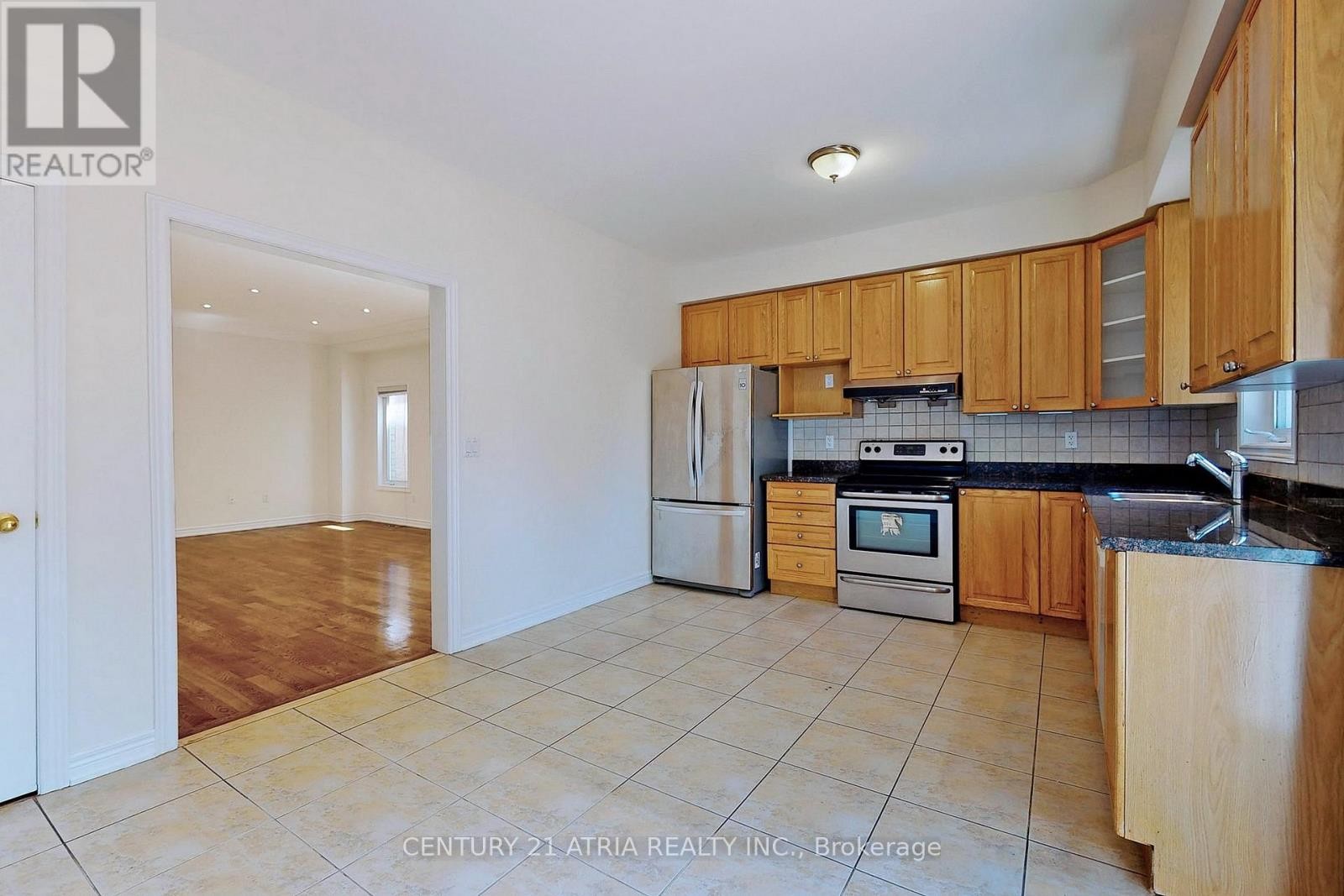 












26 AYLESWORTH AVENUE

,
Toronto (Birchcliffe-Cliffside),




Ontario
M1N2J5

