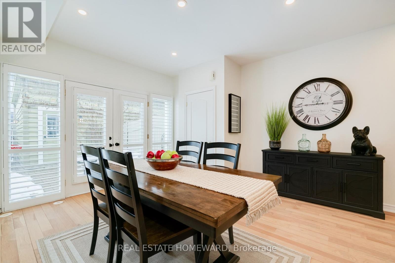 












1848 LAKE SHORE BOULEVARD E

,
Toronto (The Beaches),




Ontario
M4L6S8

