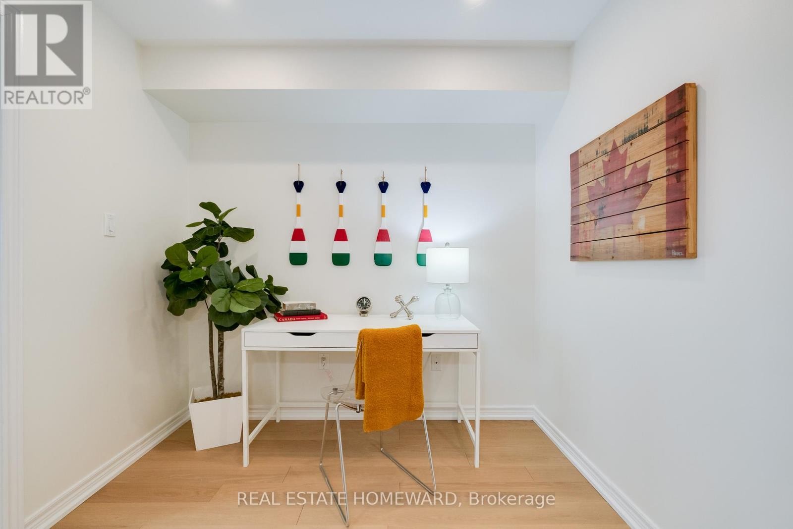 












1848 LAKE SHORE BOULEVARD E

,
Toronto (The Beaches),




Ontario
M4L6S8

