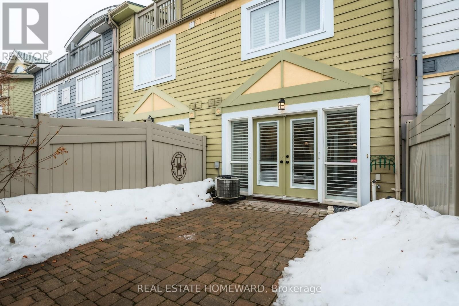 












1848 LAKE SHORE BOULEVARD E

,
Toronto (The Beaches),




Ontario
M4L6S8

