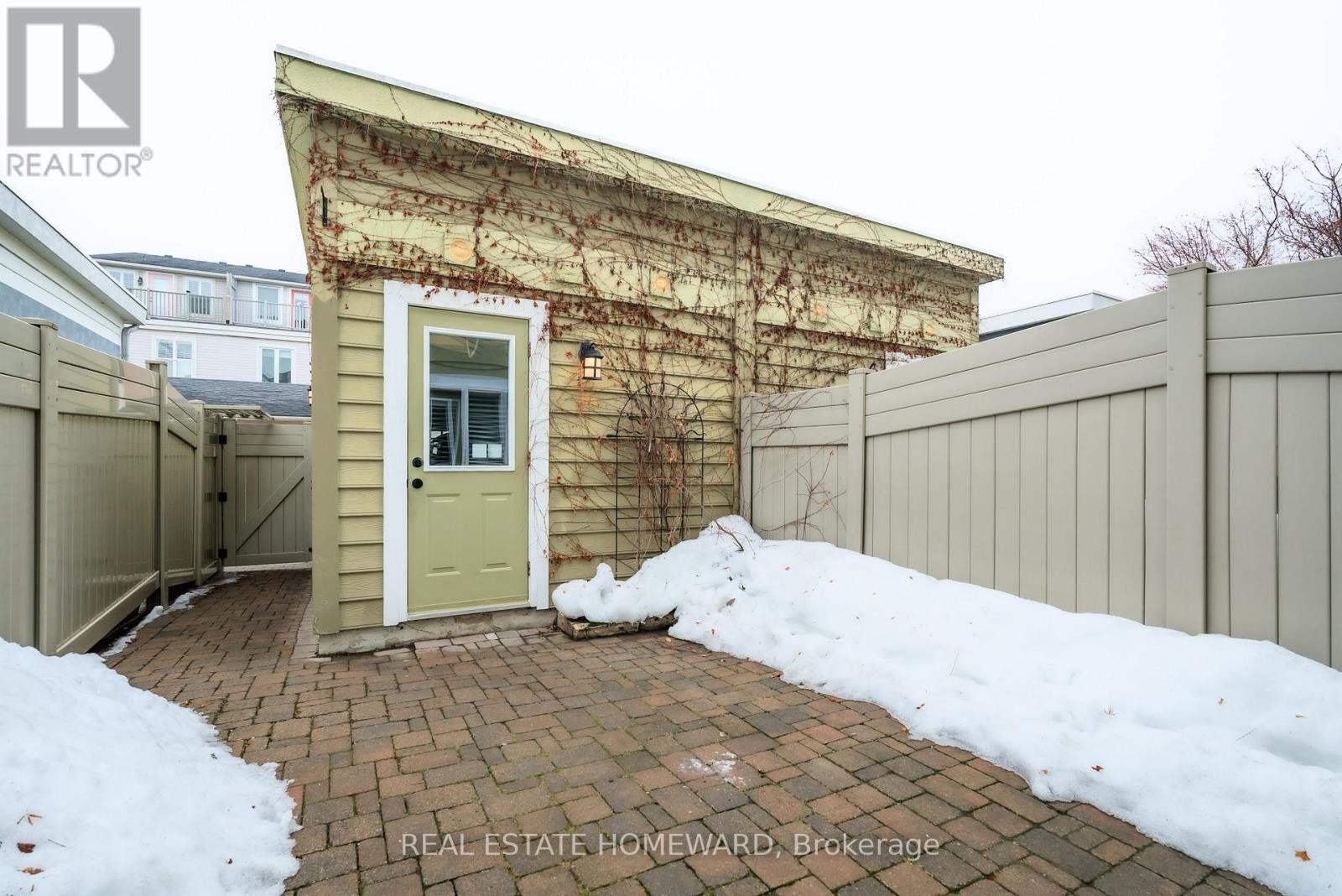 












1848 LAKE SHORE BOULEVARD E

,
Toronto (The Beaches),




Ontario
M4L6S8

