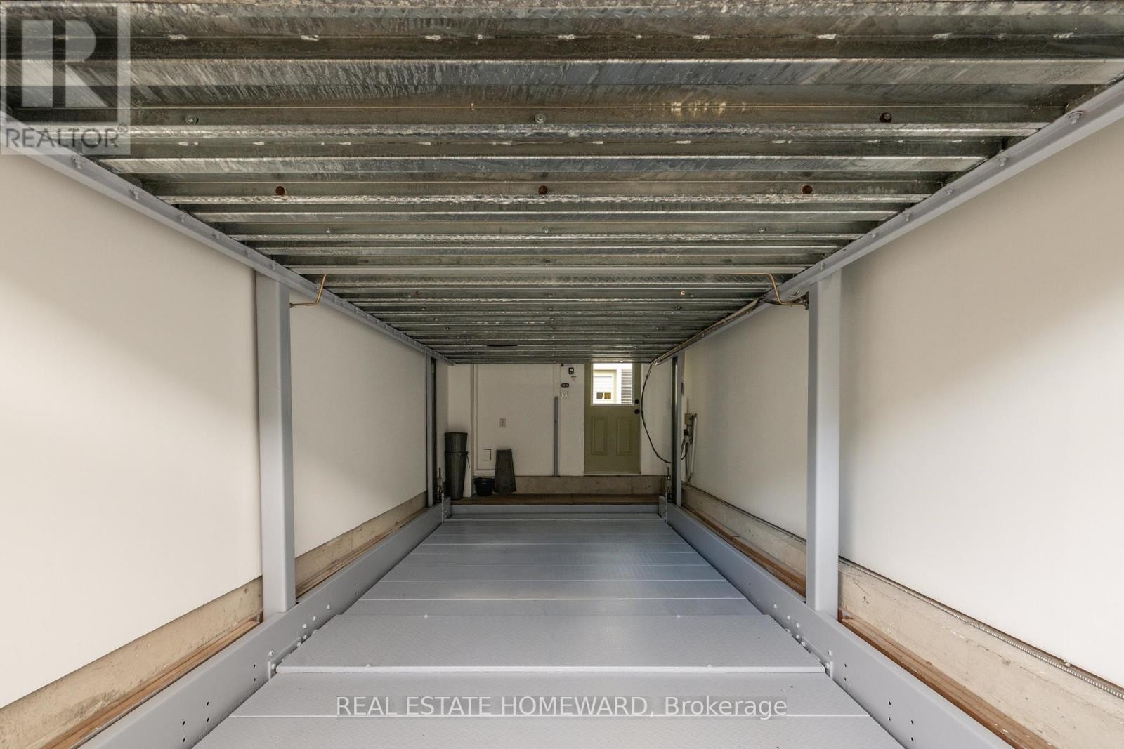 












1848 LAKE SHORE BOULEVARD E

,
Toronto (The Beaches),




Ontario
M4L6S8

