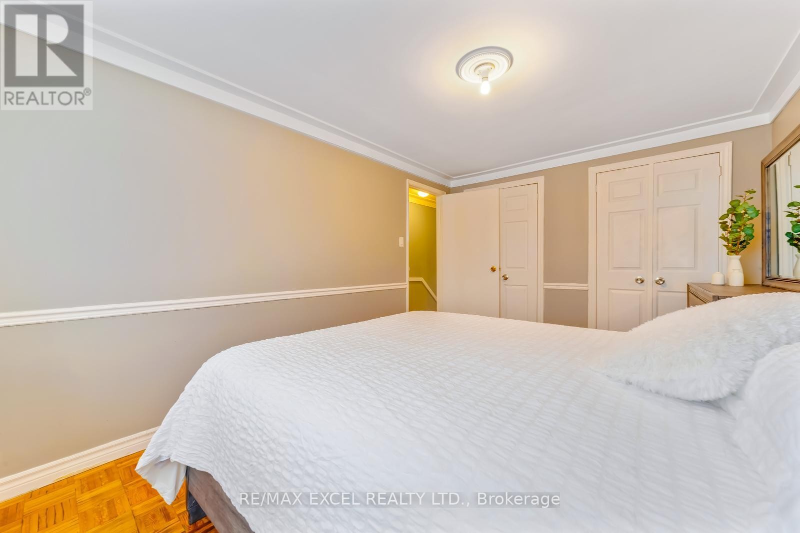 












57 LOWRY SQUARE

,
Toronto (Malvern),




Ontario
M1B1N7

