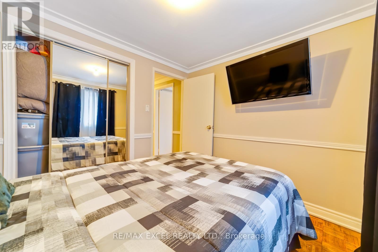 












57 LOWRY SQUARE

,
Toronto (Malvern),




Ontario
M1B1N7

