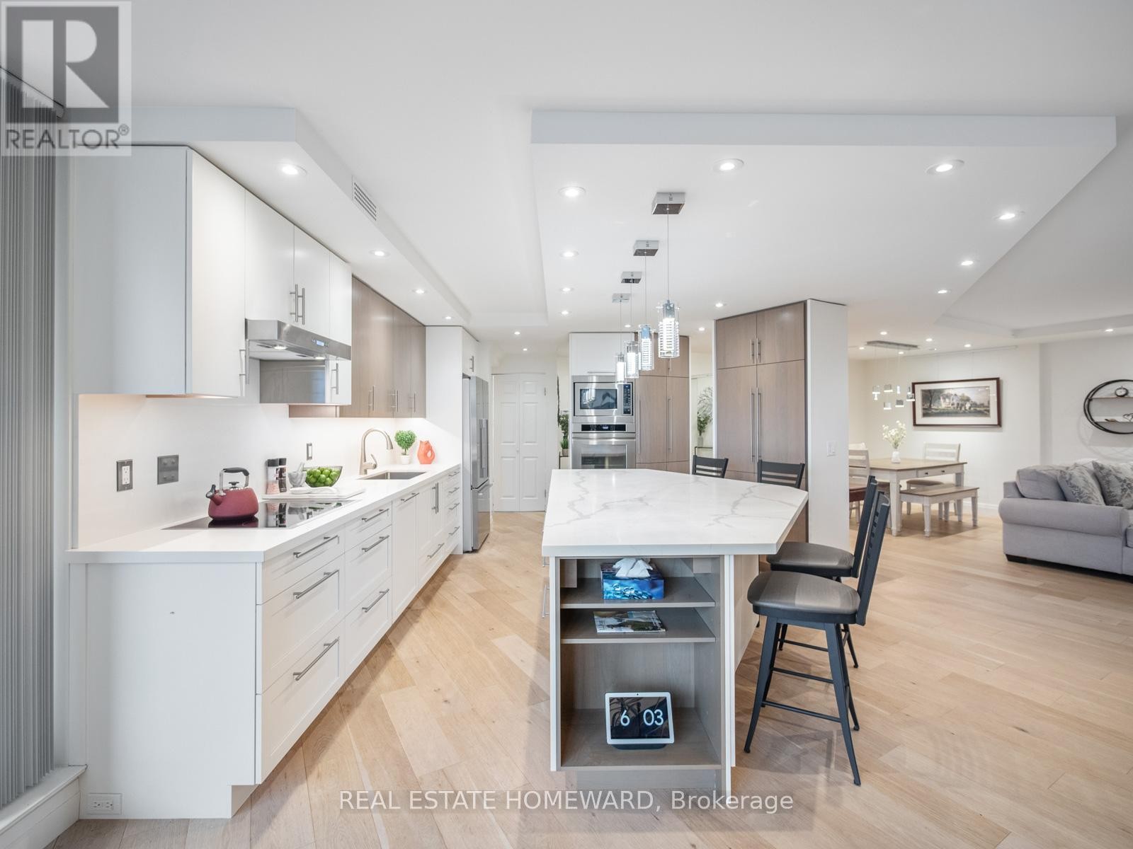 












311 - 20 GUILDWOOD PARKWAY

,
Toronto (Guildwood),




Ontario
M1E5B6

