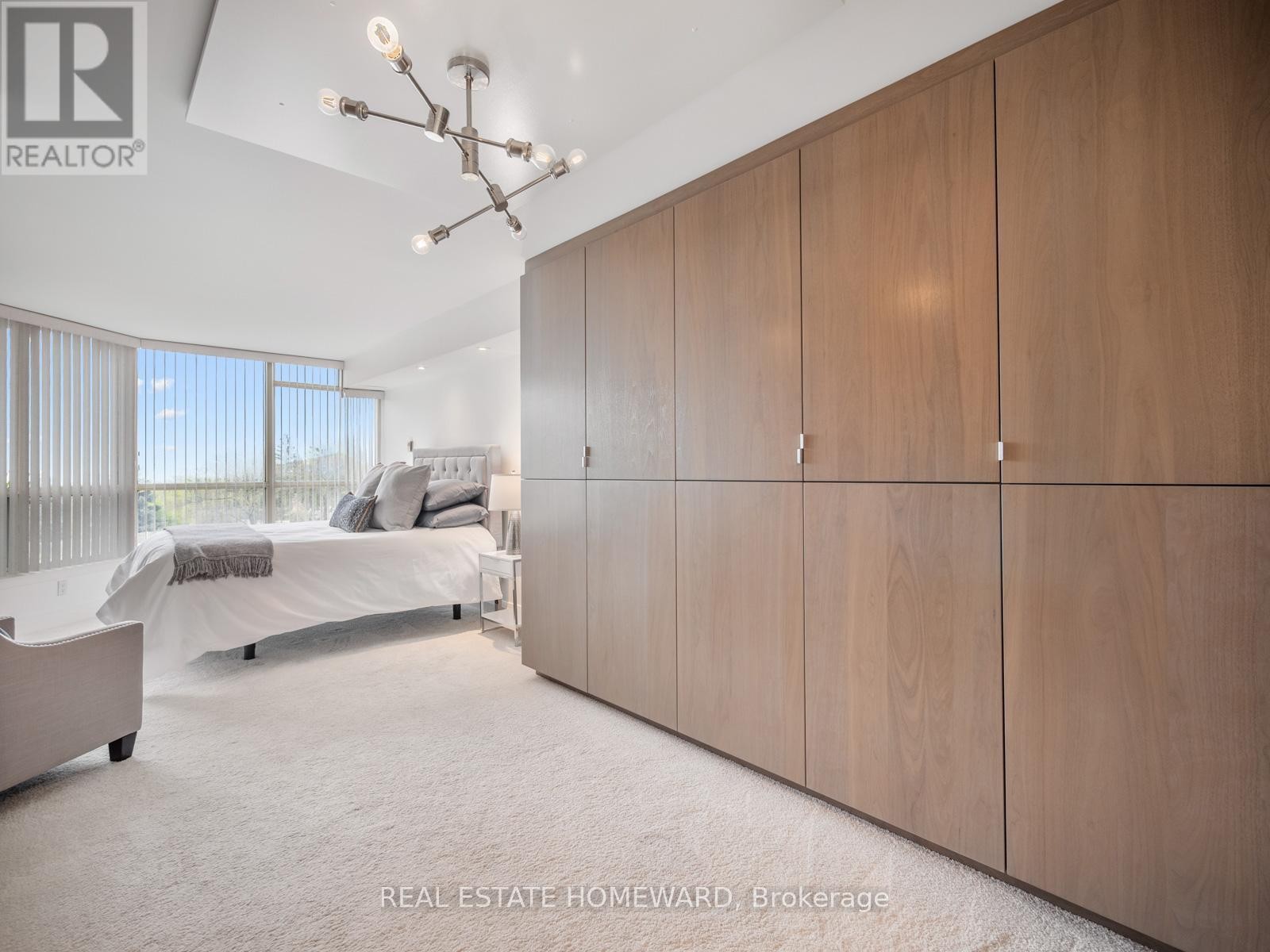 












311 - 20 GUILDWOOD PARKWAY

,
Toronto (Guildwood),




Ontario
M1E5B6

