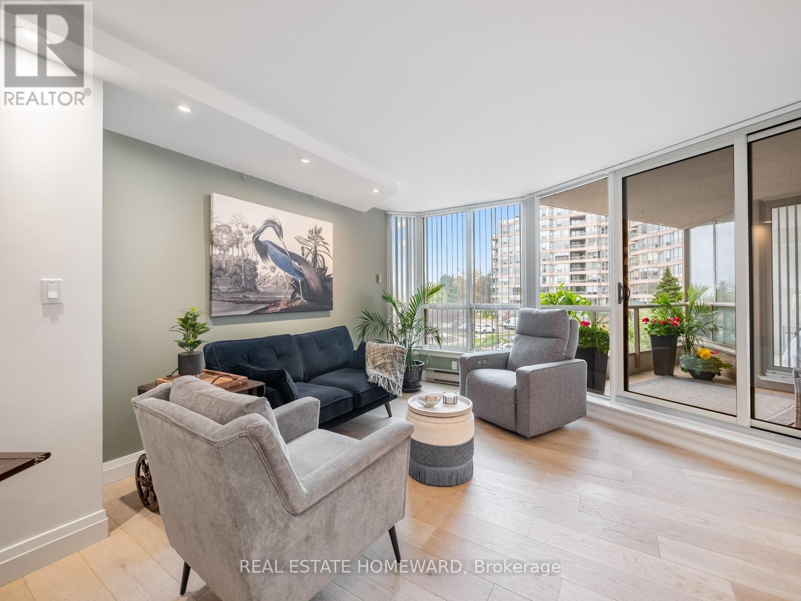 












311 - 20 GUILDWOOD PARKWAY

,
Toronto (Guildwood),




Ontario
M1E5B6

