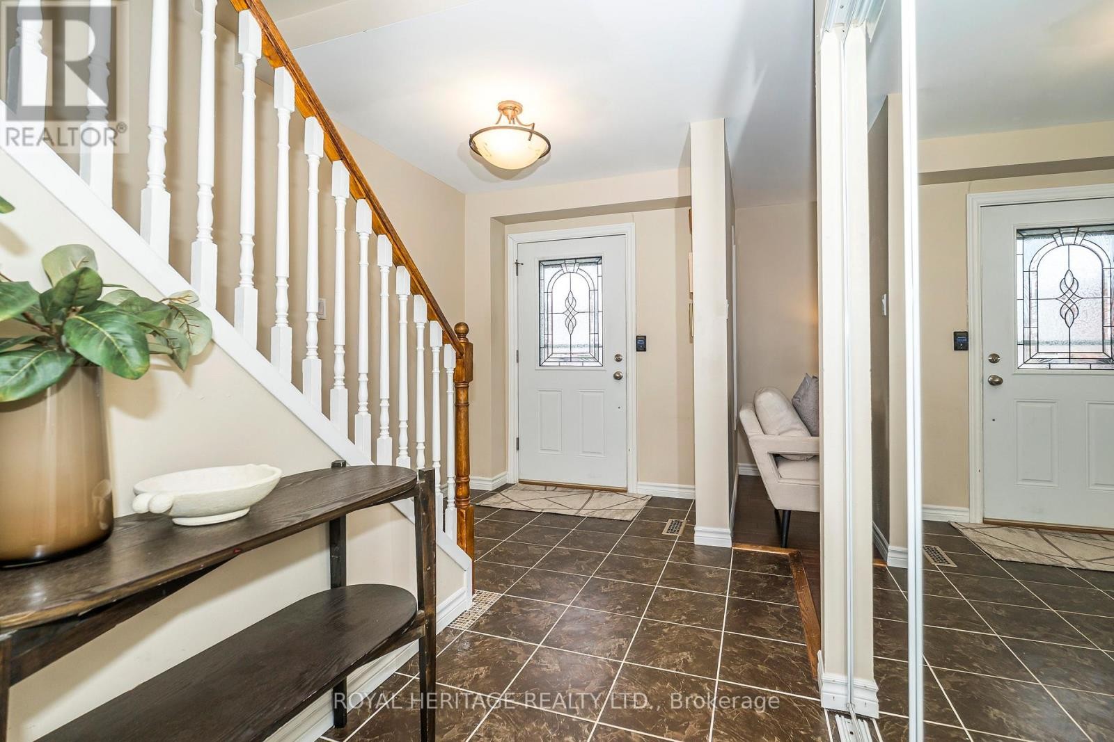 












11 HUMPHREY DRIVE

,
Ajax (South West),




Ontario
L1S4Z8

