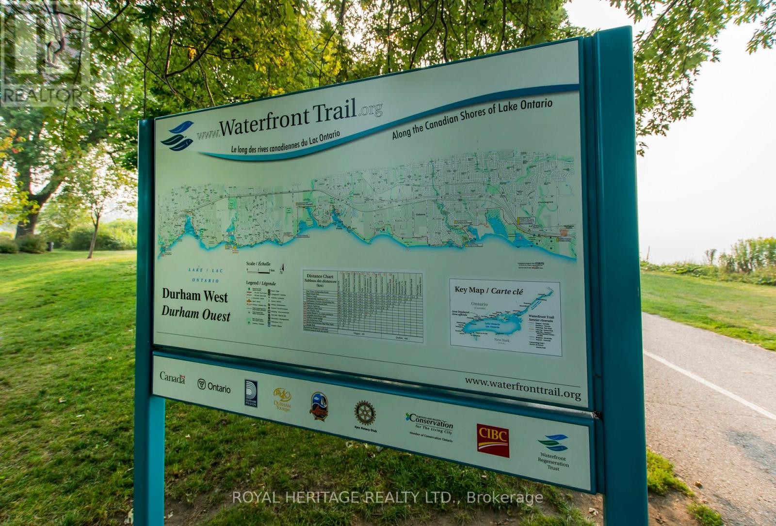 












11 HUMPHREY DRIVE

,
Ajax (South West),




Ontario
L1S4Z8

