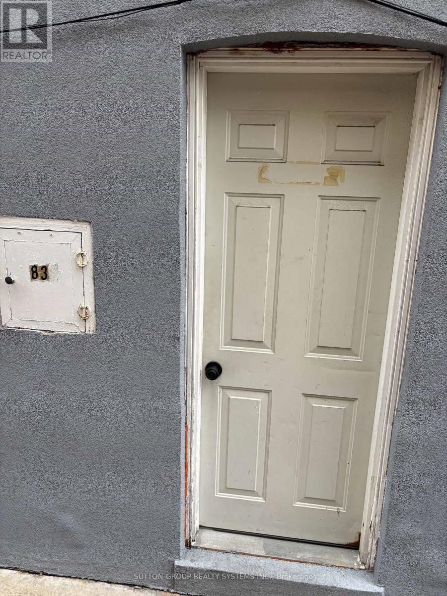 












B1 - 83 DAWES (BASEMENT) ROAD

,
Toronto (East End-Danforth),




Ontario
M4C5B2

