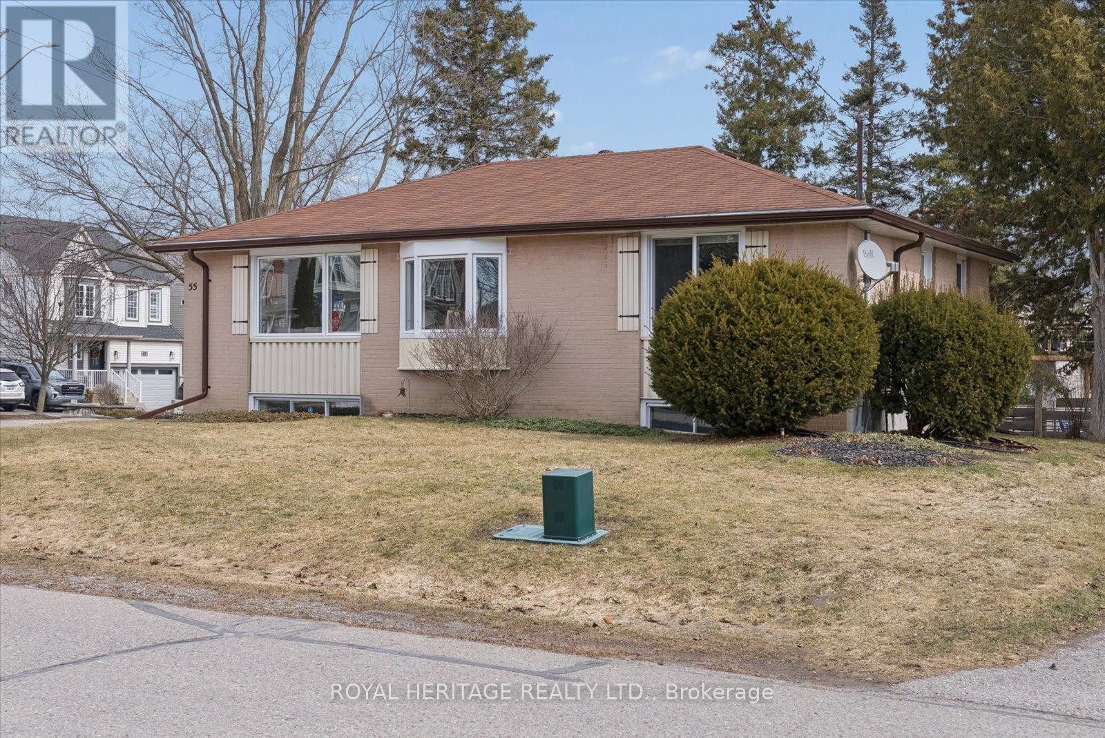 












55 GARSIDE AVENUE

,
Whitby (Brooklin),




Ontario
L1M1A9

