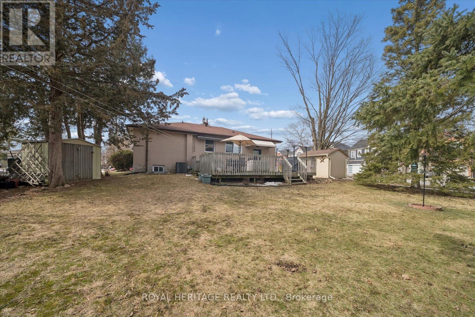 












55 GARSIDE AVENUE

,
Whitby (Brooklin),




Ontario
L1M1A9

