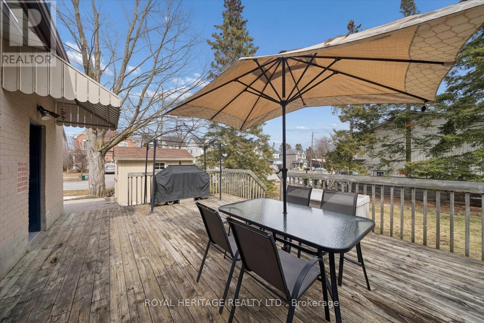 












55 GARSIDE AVENUE

,
Whitby (Brooklin),




Ontario
L1M1A9

