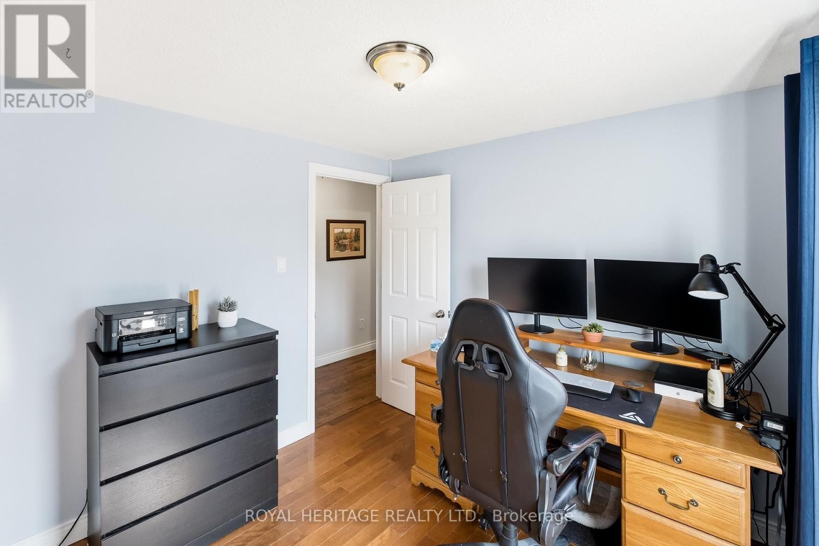 












148 GUTHRIE CRESCENT

,
Whitby (Lynde Creek),




Ontario
L1P1A8

