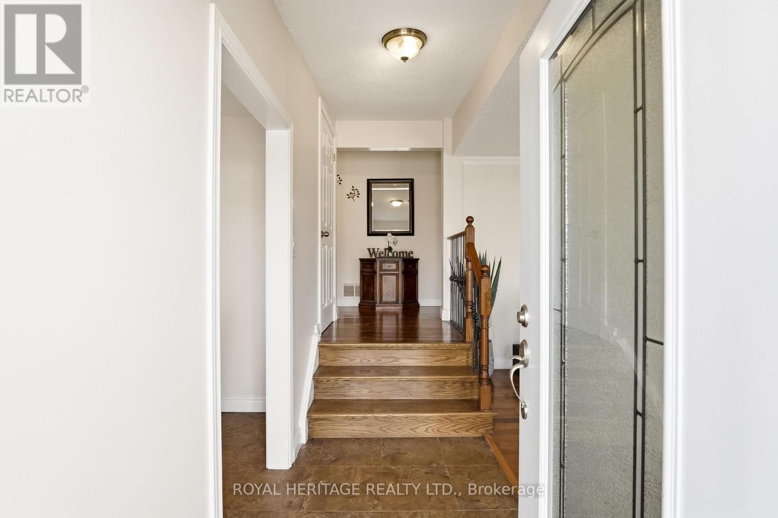 












148 GUTHRIE CRESCENT

,
Whitby (Lynde Creek),




Ontario
L1P1A8

