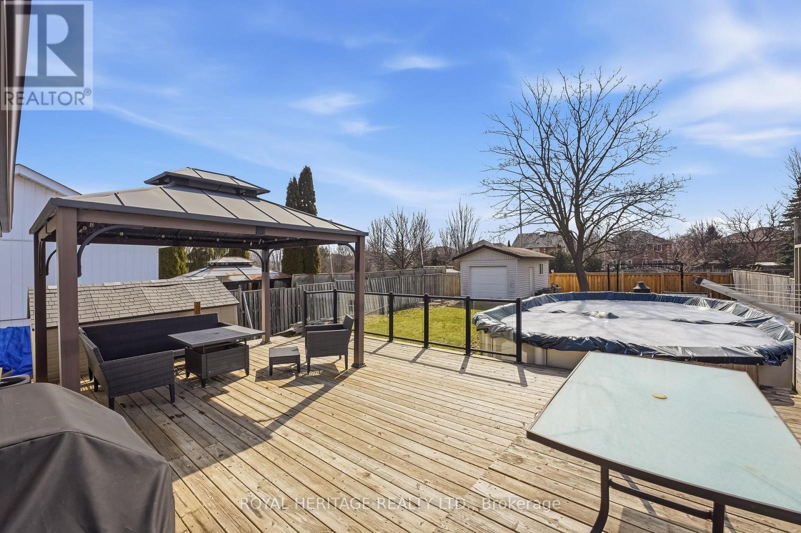 












148 GUTHRIE CRESCENT

,
Whitby (Lynde Creek),




Ontario
L1P1A8

