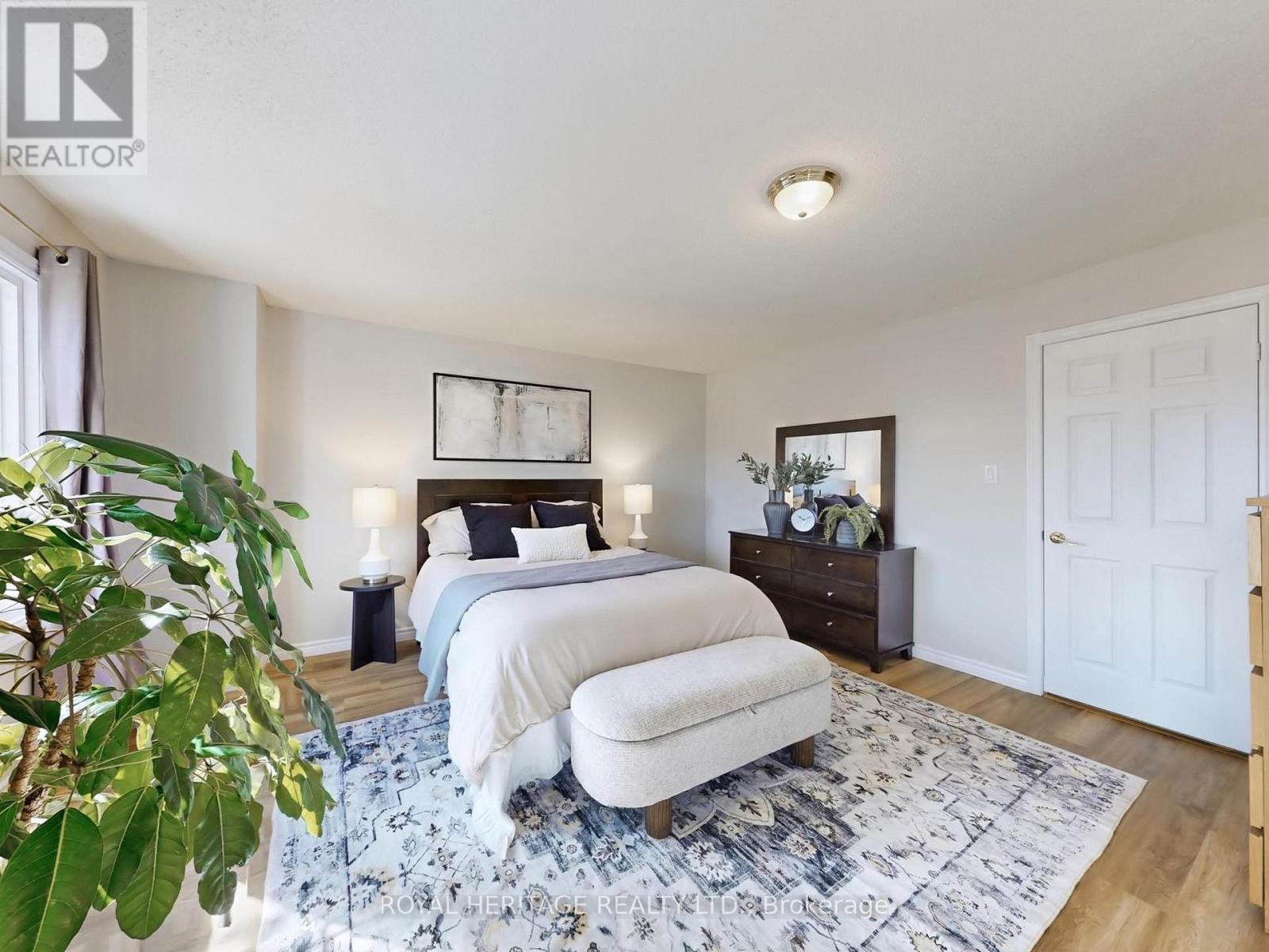 












39 - 10 BASSETT BOULEVARD

,
Whitby (Pringle Creek),




Ontario
L1N9C4

