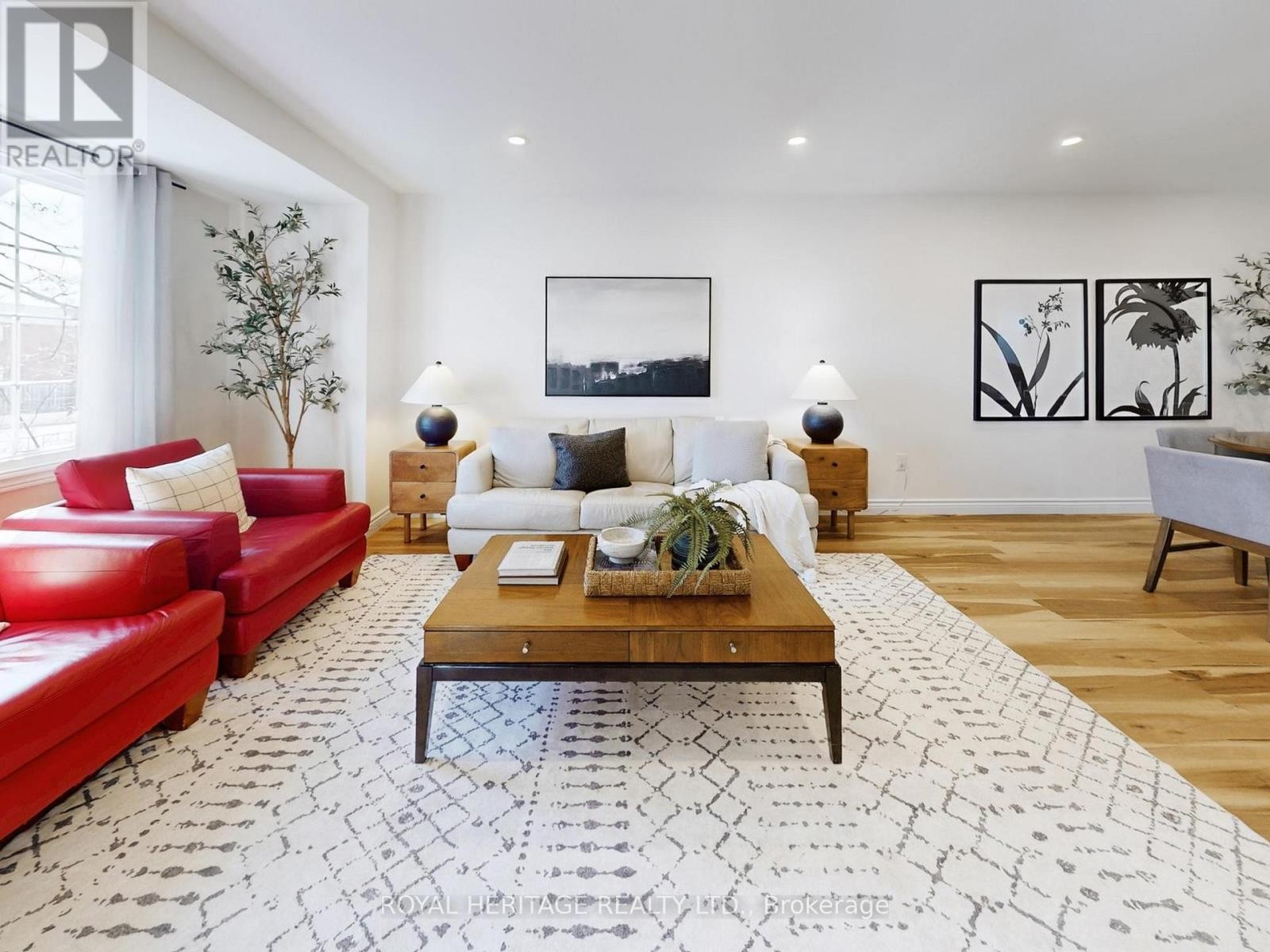 












39 - 10 BASSETT BOULEVARD

,
Whitby (Pringle Creek),




Ontario
L1N9C4

