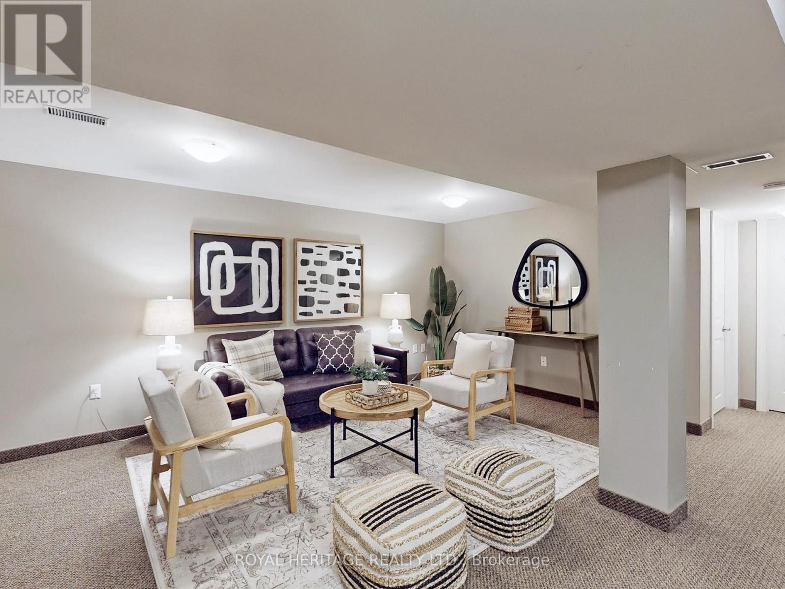 












39 - 10 BASSETT BOULEVARD

,
Whitby (Pringle Creek),




Ontario
L1N9C4

