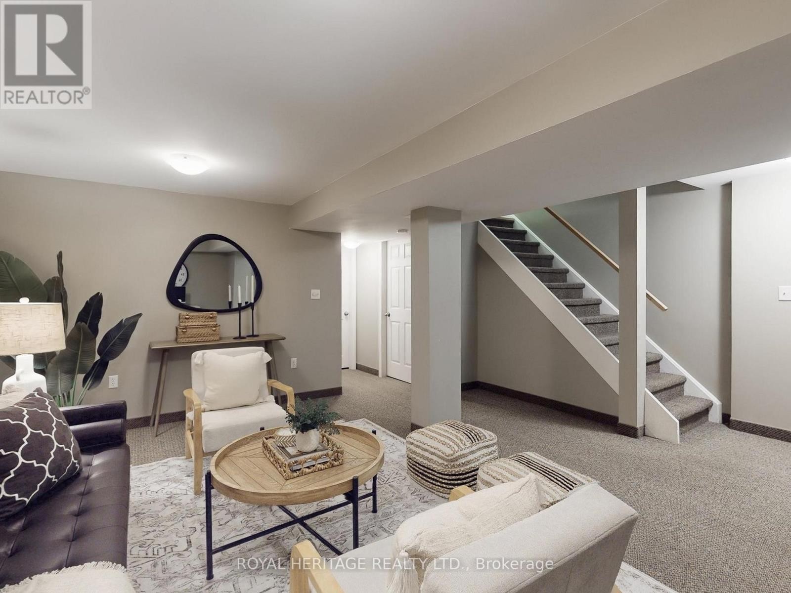 












39 - 10 BASSETT BOULEVARD

,
Whitby (Pringle Creek),




Ontario
L1N9C4

