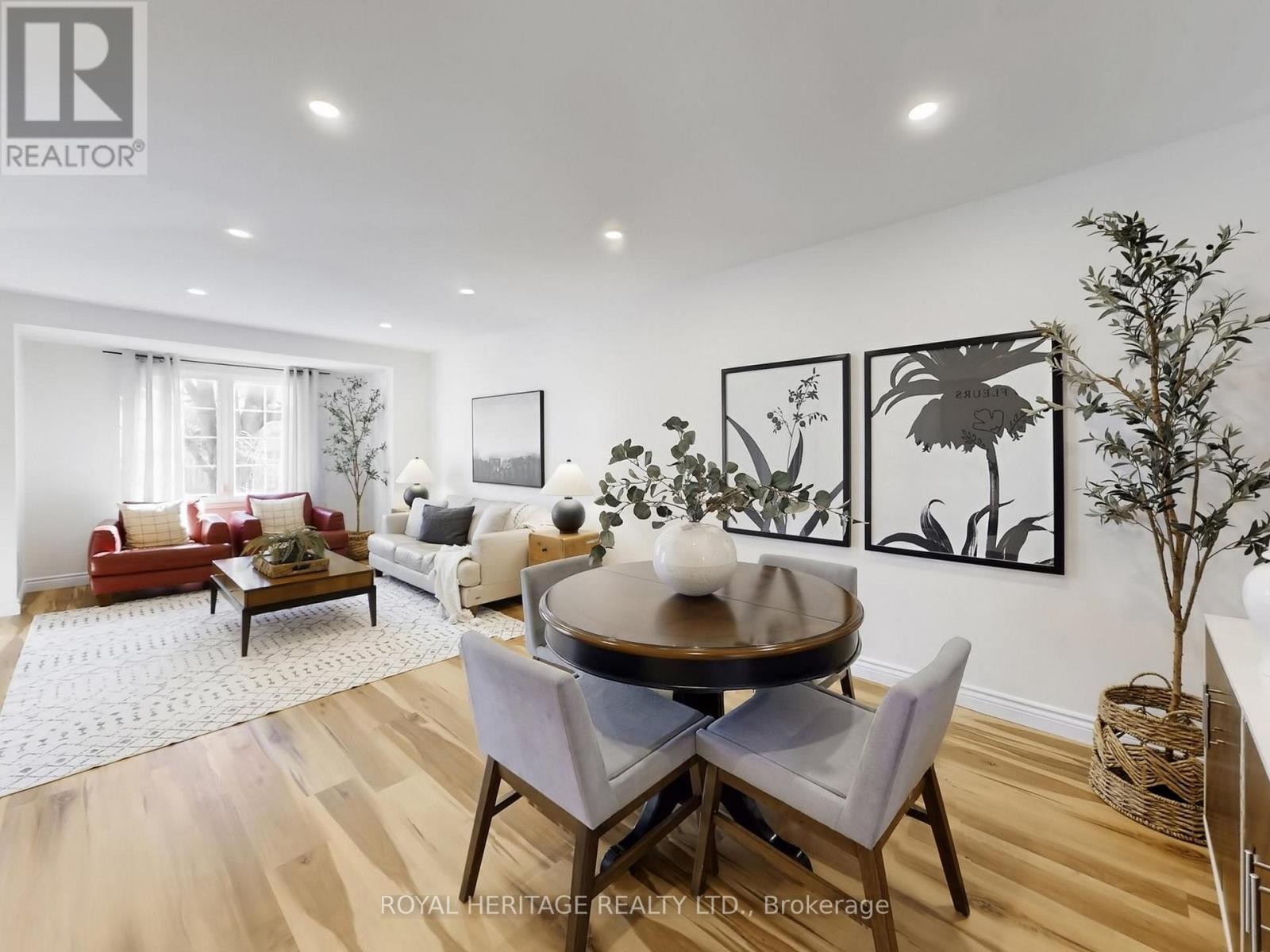 












39 - 10 BASSETT BOULEVARD

,
Whitby (Pringle Creek),




Ontario
L1N9C4

