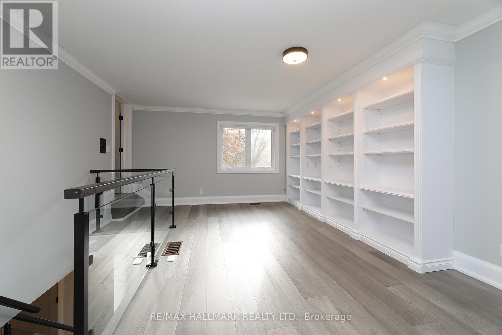 












88 COLONEL DANFORTH TRAIL

,
Toronto (Centennial Scarborough),




Ontario
M1C1R1

