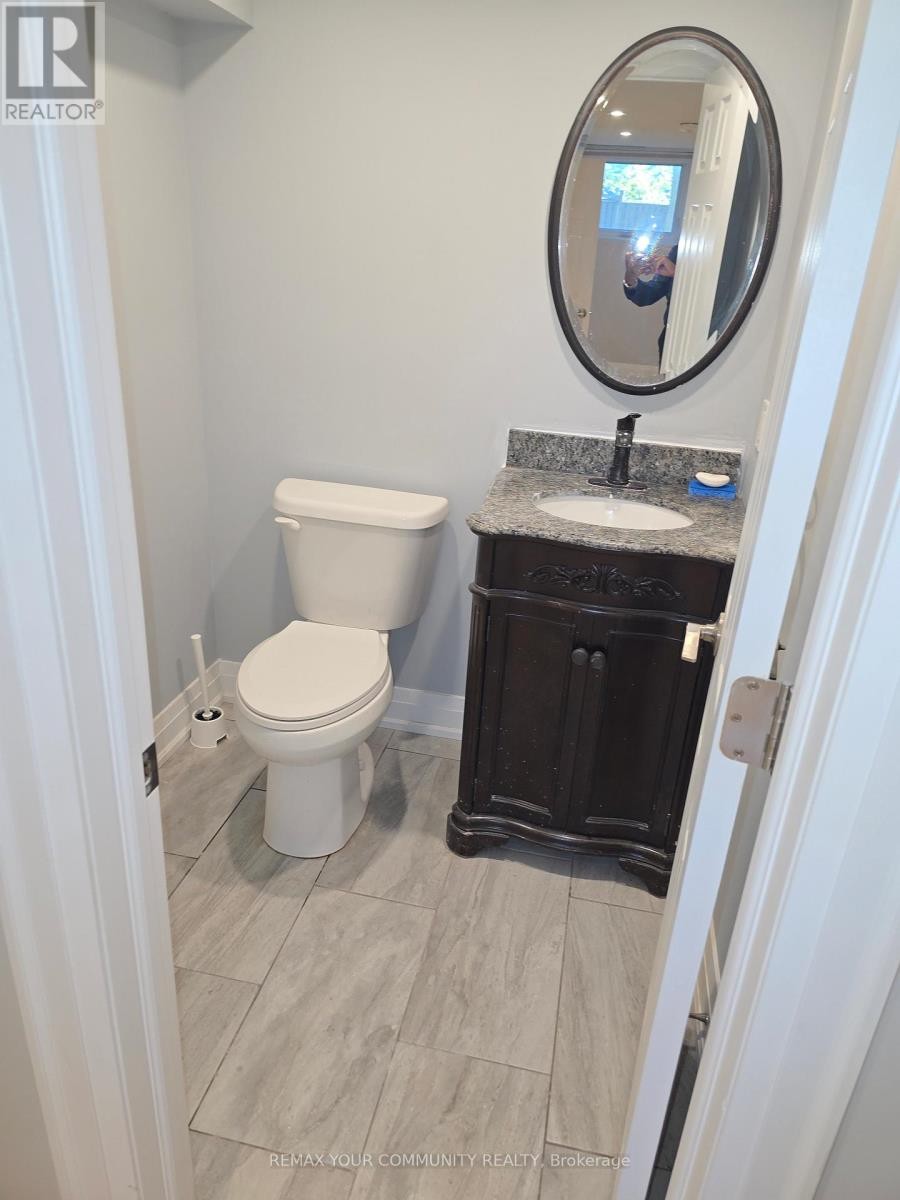 












LOWER LEVEL - 312 COCHRANE STREET

,
Whitby (Lynde Creek),




Ontario
L1N5J3

