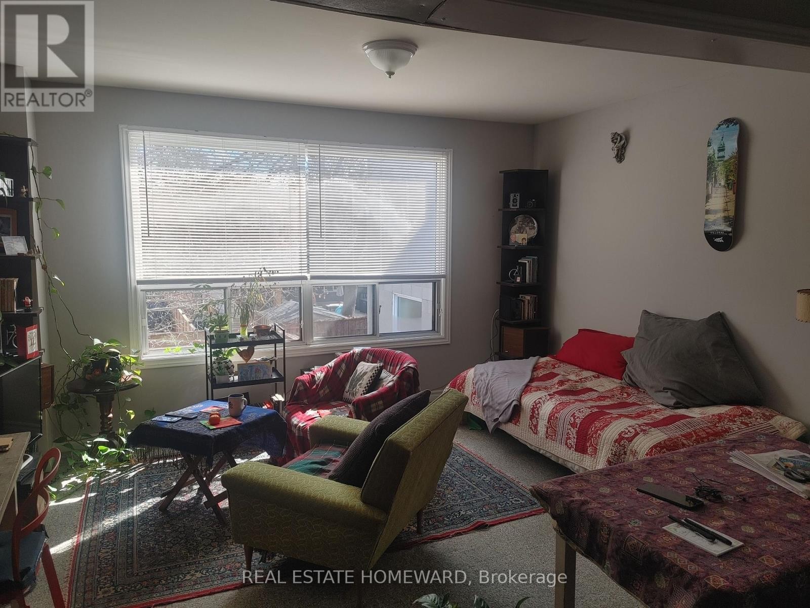 












1191 WOODBINE AVENUE

,
Toronto (Woodbine-Lumsden),




Ontario
M4C4E1

