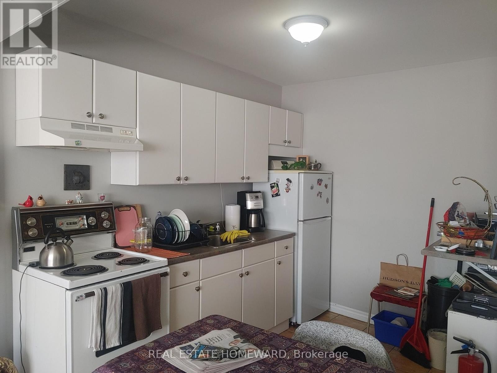 












1191 WOODBINE AVENUE

,
Toronto (Woodbine-Lumsden),




Ontario
M4C4E1

