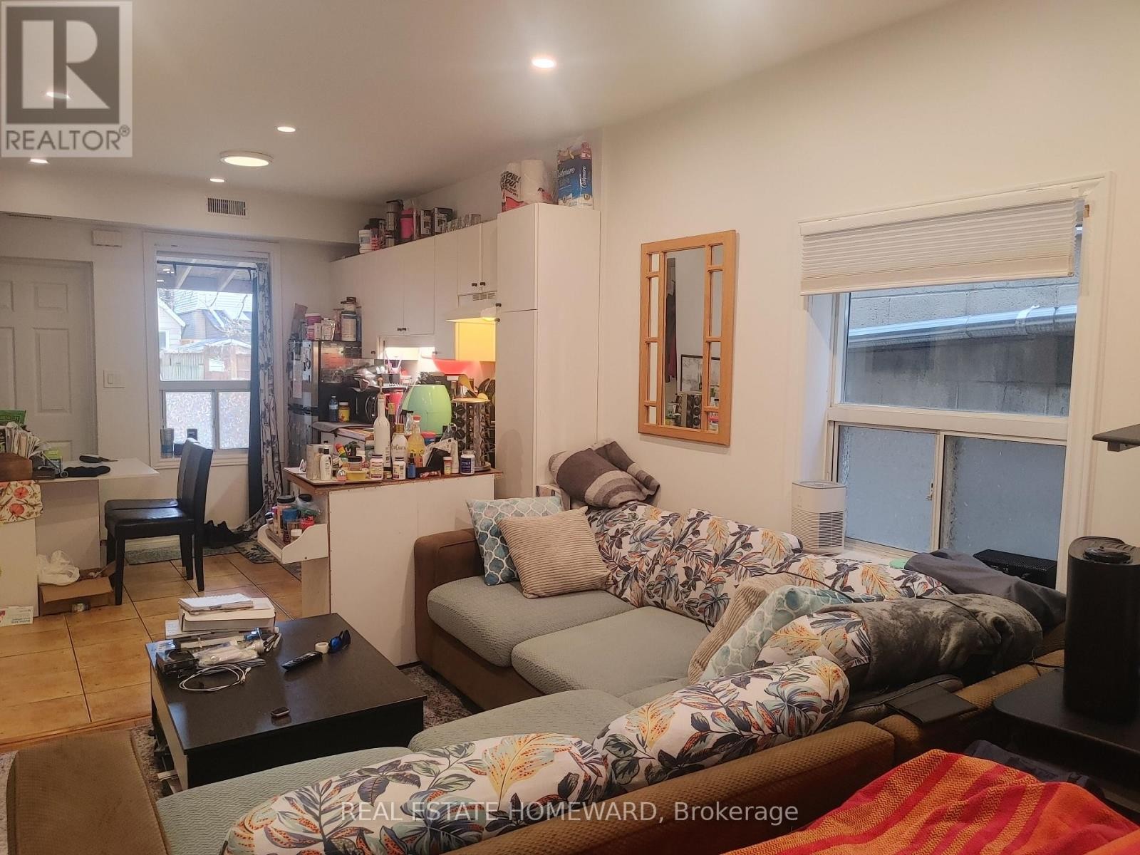 












1191 WOODBINE AVENUE

,
Toronto (Woodbine-Lumsden),




Ontario
M4C4E1

