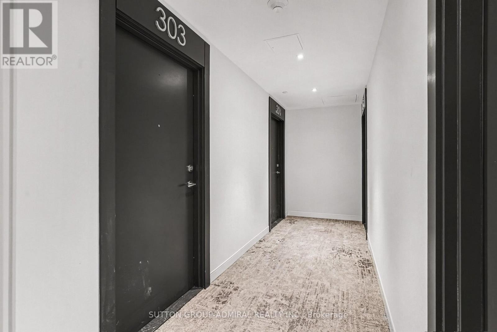 












303 - 7437 KINGSTON ROAD

,
Toronto (Rouge),




Ontario
M1B0E9

