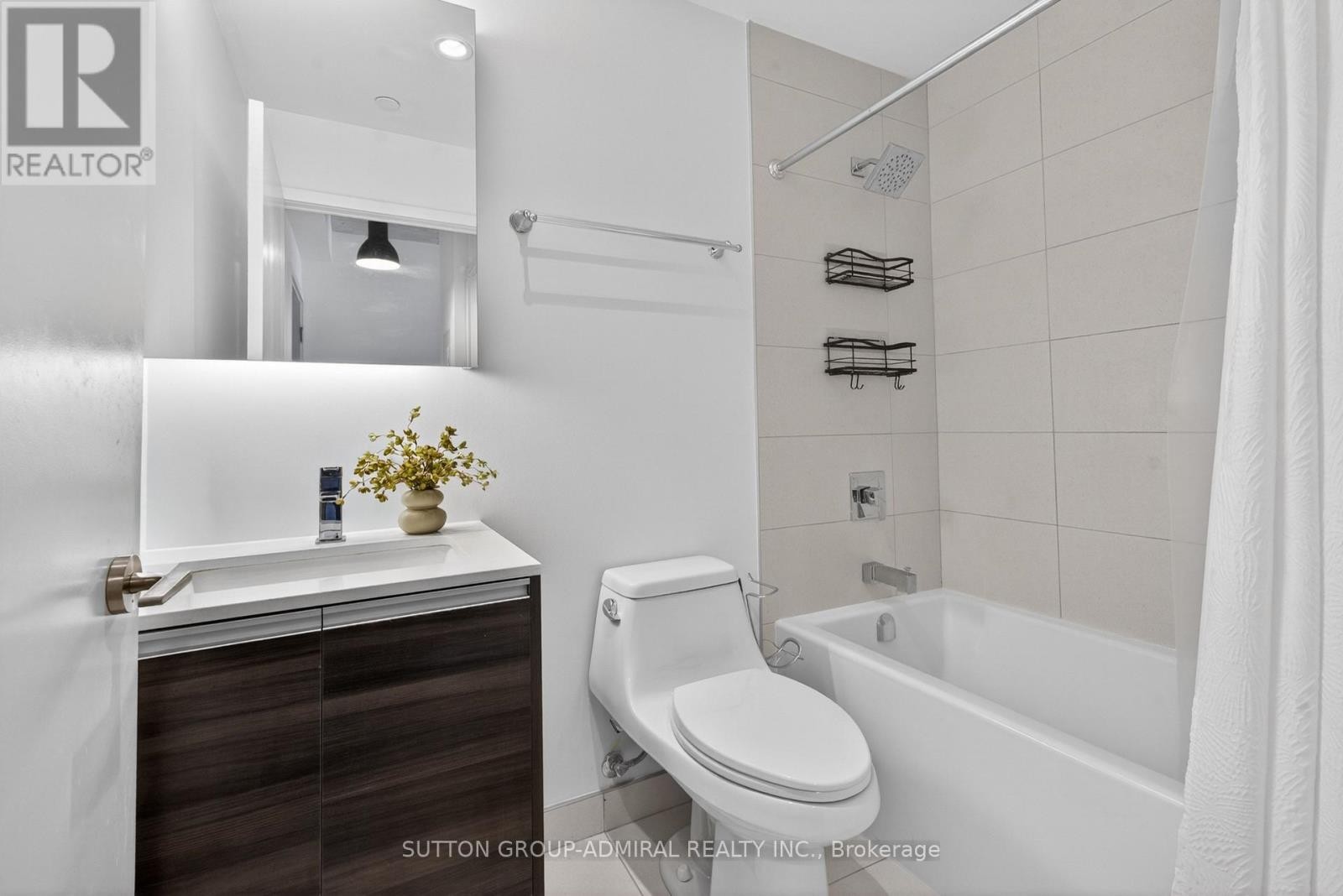 












725 - 1190 DUNDAS STREET E

,
Toronto (South Riverdale),




Ontario
M4M0C5

