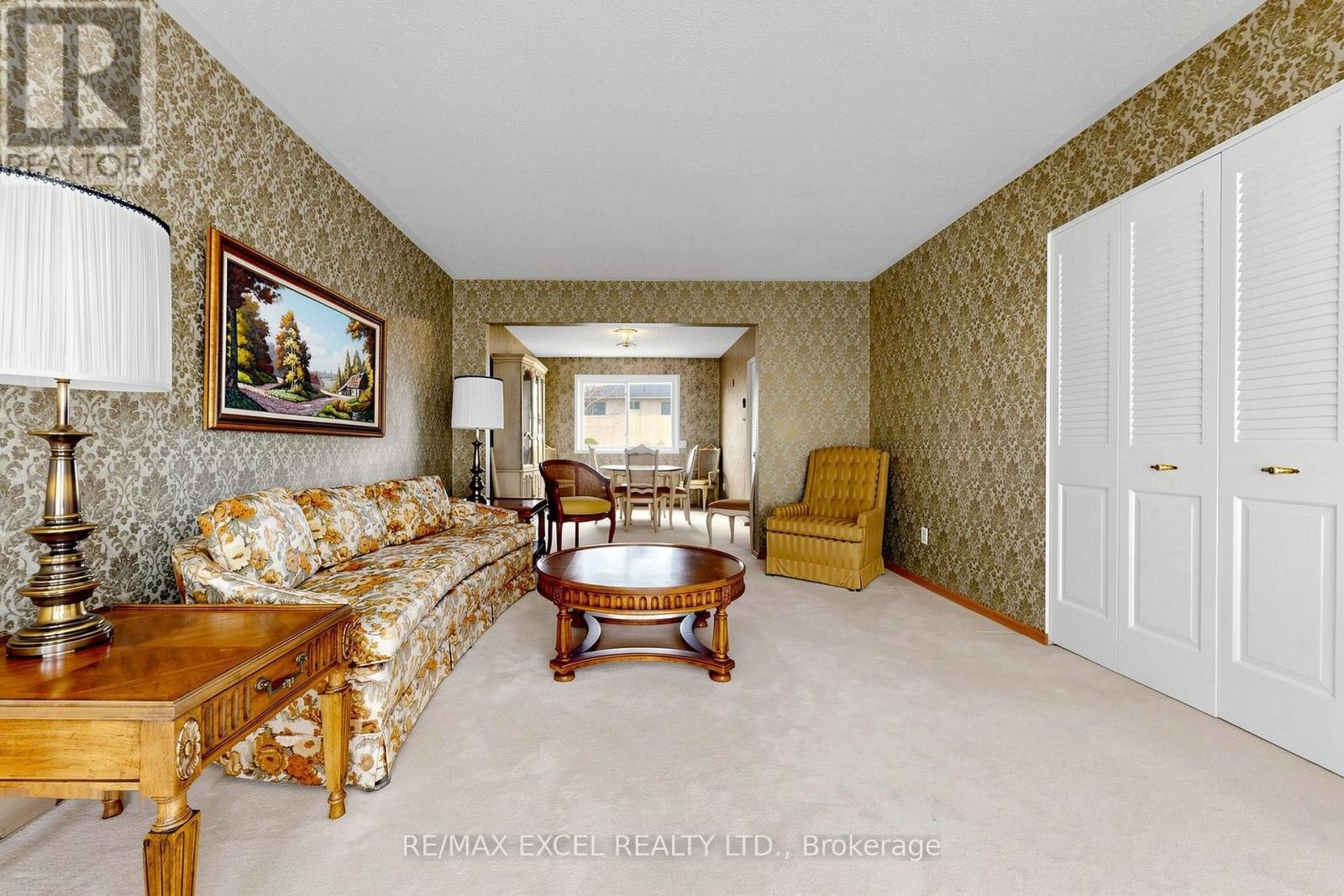 












30 WAKEFIELD CRESCENT

,
Toronto (L'Amoreaux),




Ontario
M1W2C2

