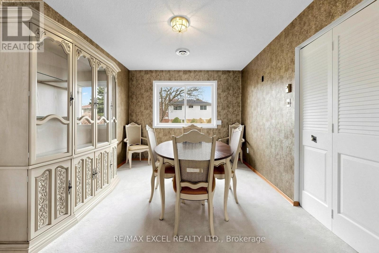 












30 WAKEFIELD CRESCENT

,
Toronto (L'Amoreaux),




Ontario
M1W2C2

