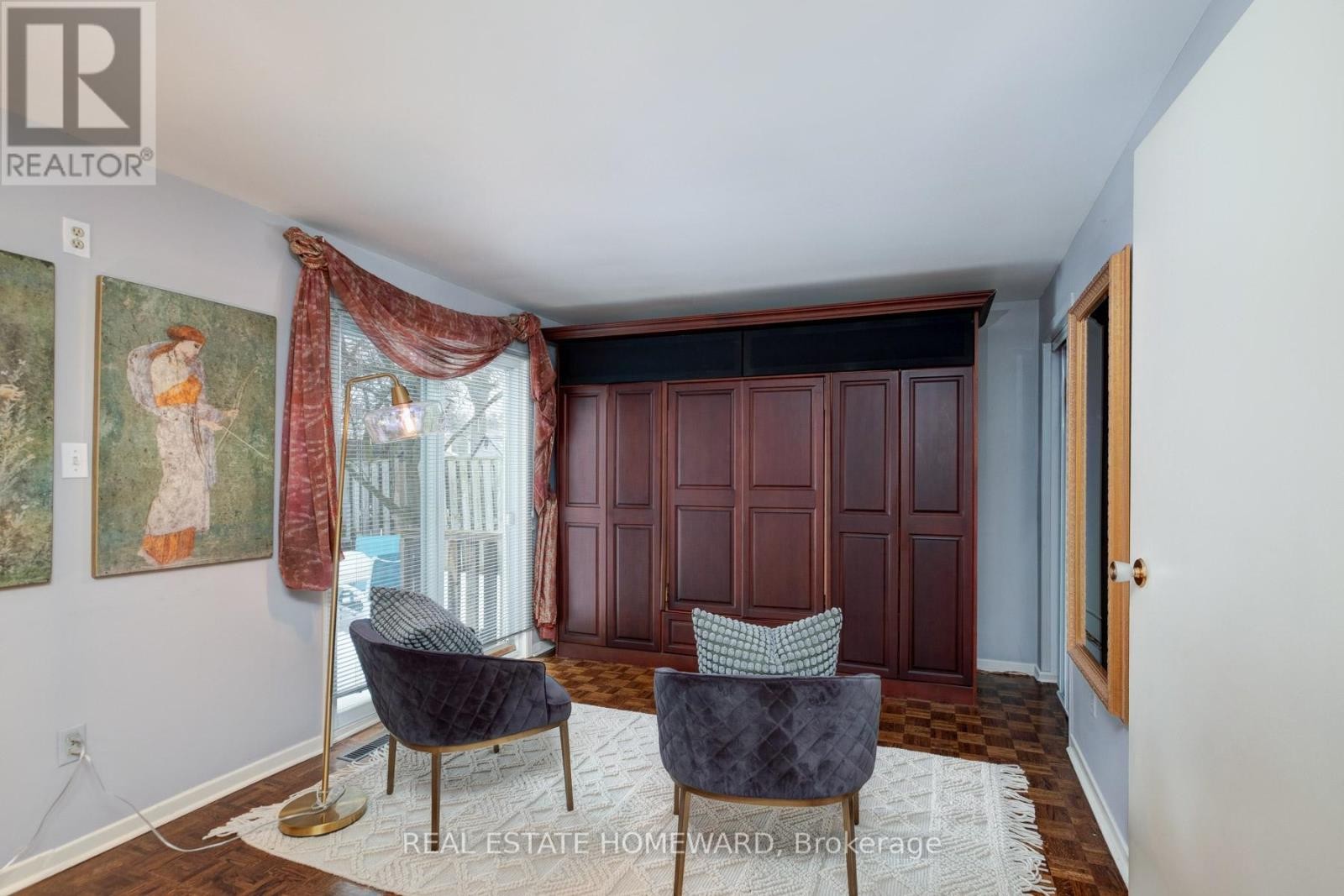 












62 ARDGOWAN CRESCENT

,
Toronto (Agincourt North),




Ontario
M1V1B3

