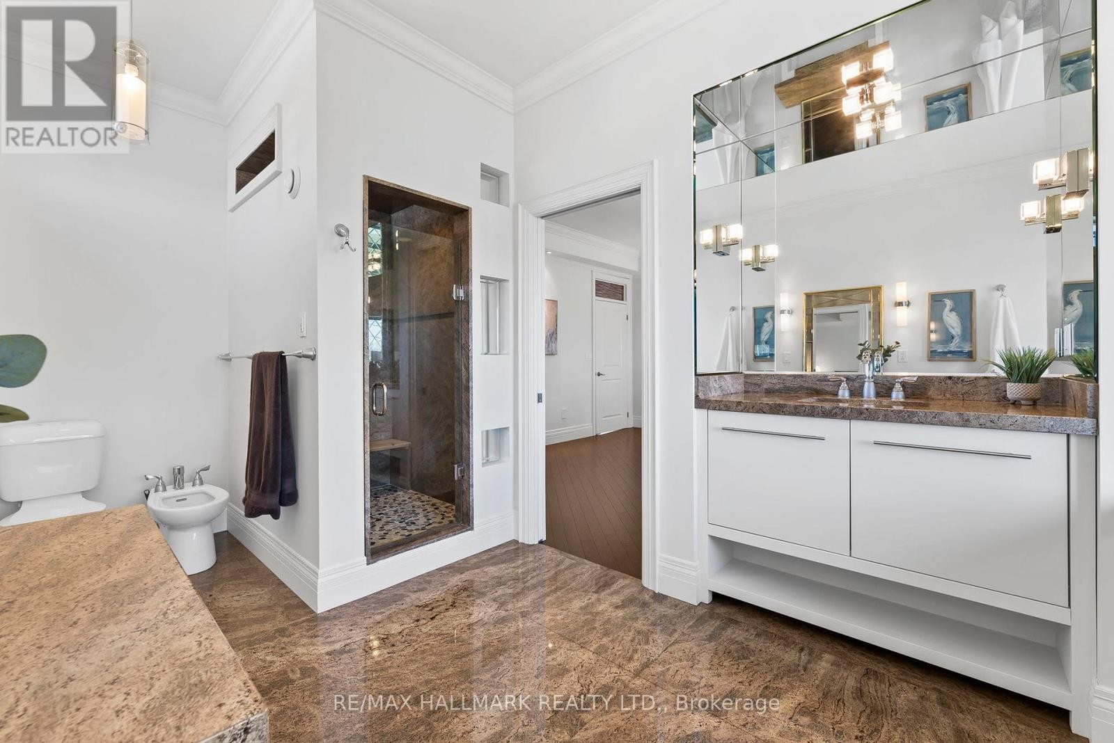 












5038 THORNTON ROAD N

,
Oshawa,




Ontario
L1H7K4

