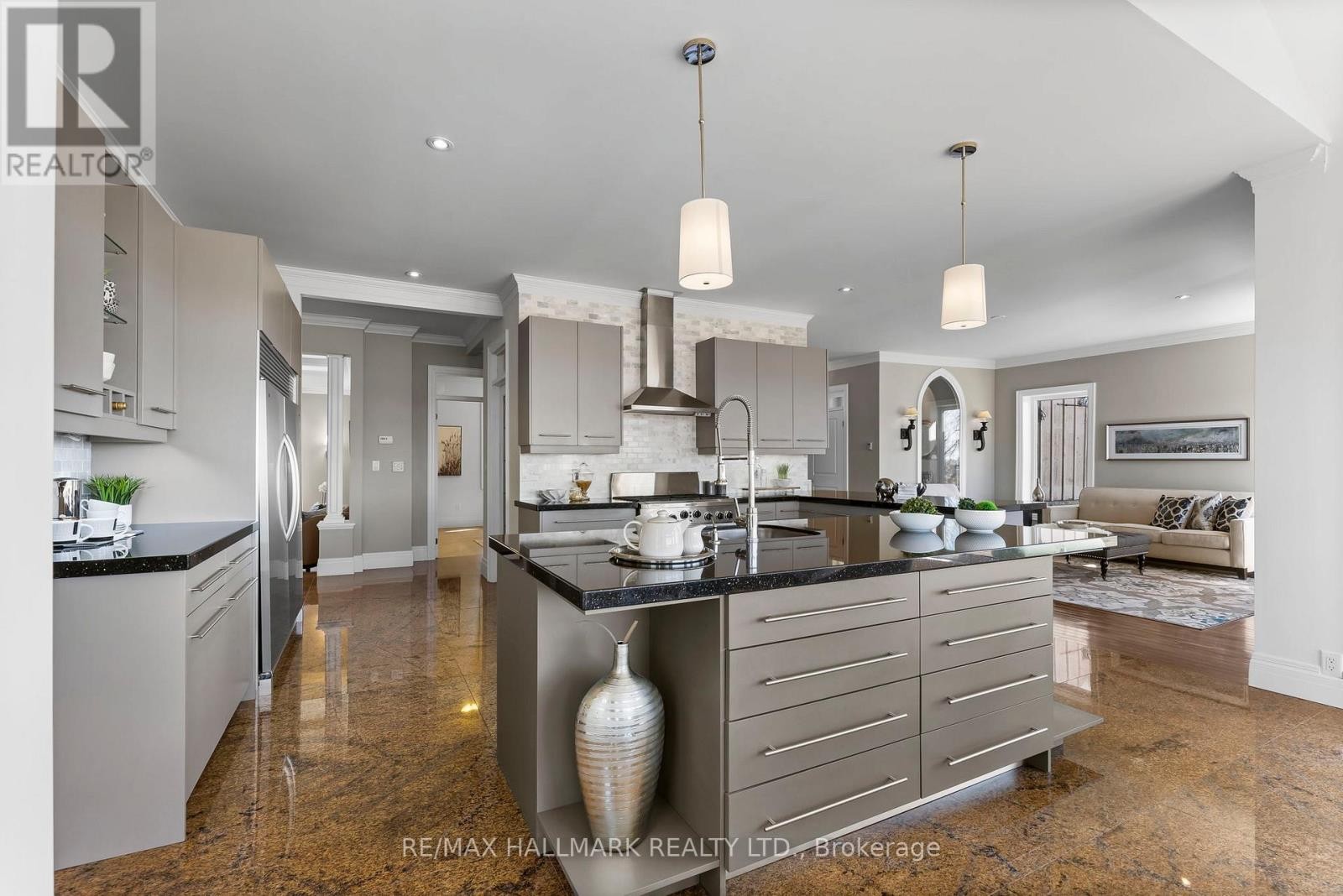 












5038 THORNTON ROAD N

,
Oshawa,




Ontario
L1H7K4

