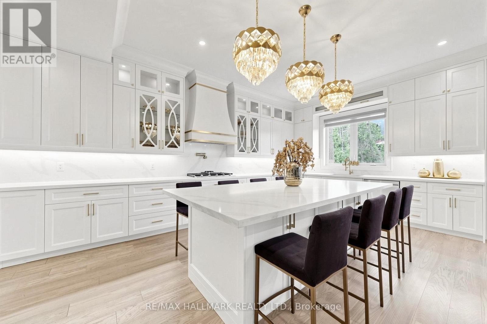 












901 WINGARDEN CRESCENT

,
Pickering (Dunbarton),




Ontario
L1V7C5


