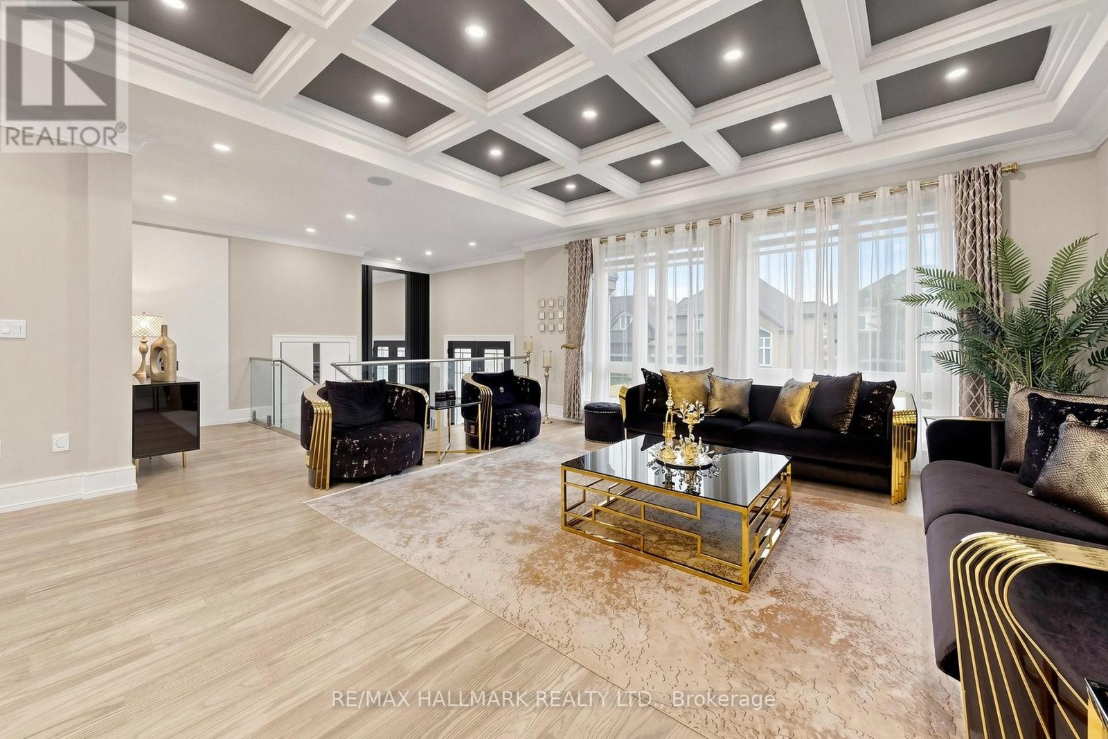 












901 WINGARDEN CRESCENT

,
Pickering (Dunbarton),




Ontario
L1V7C5

