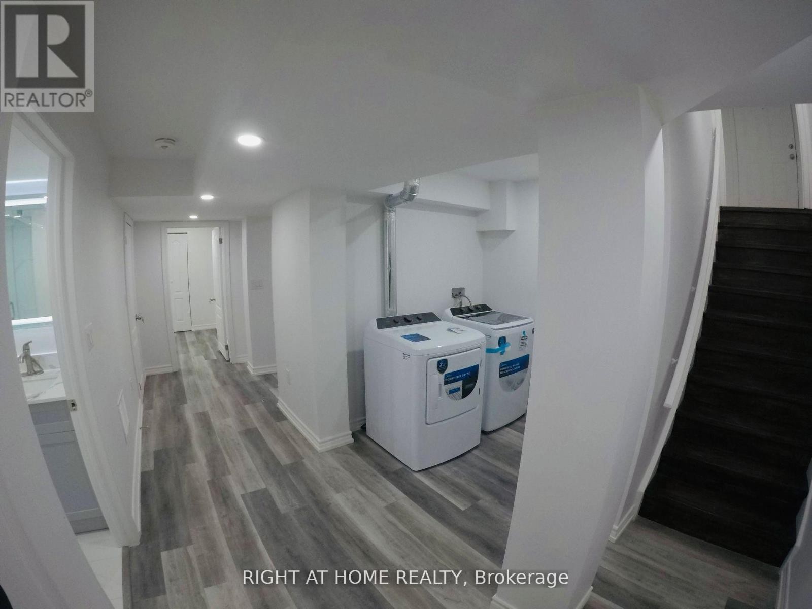 












LOWER - 1446 CORDICK STREET

,
Oshawa (Taunton),




Ontario
L1K0K2

