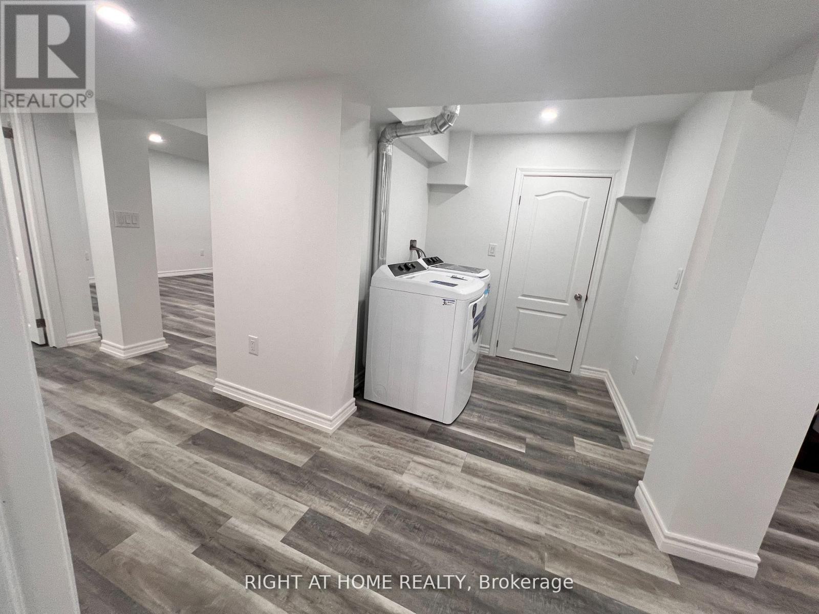 












LOWER - 1446 CORDICK STREET

,
Oshawa (Taunton),




Ontario
L1K0K2

