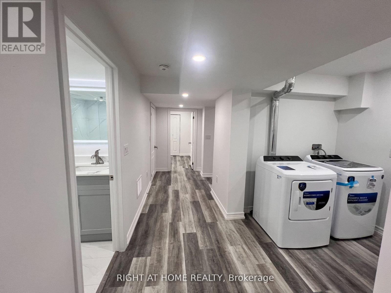 












LOWER - 1446 CORDICK STREET

,
Oshawa (Taunton),




Ontario
L1K0K2

