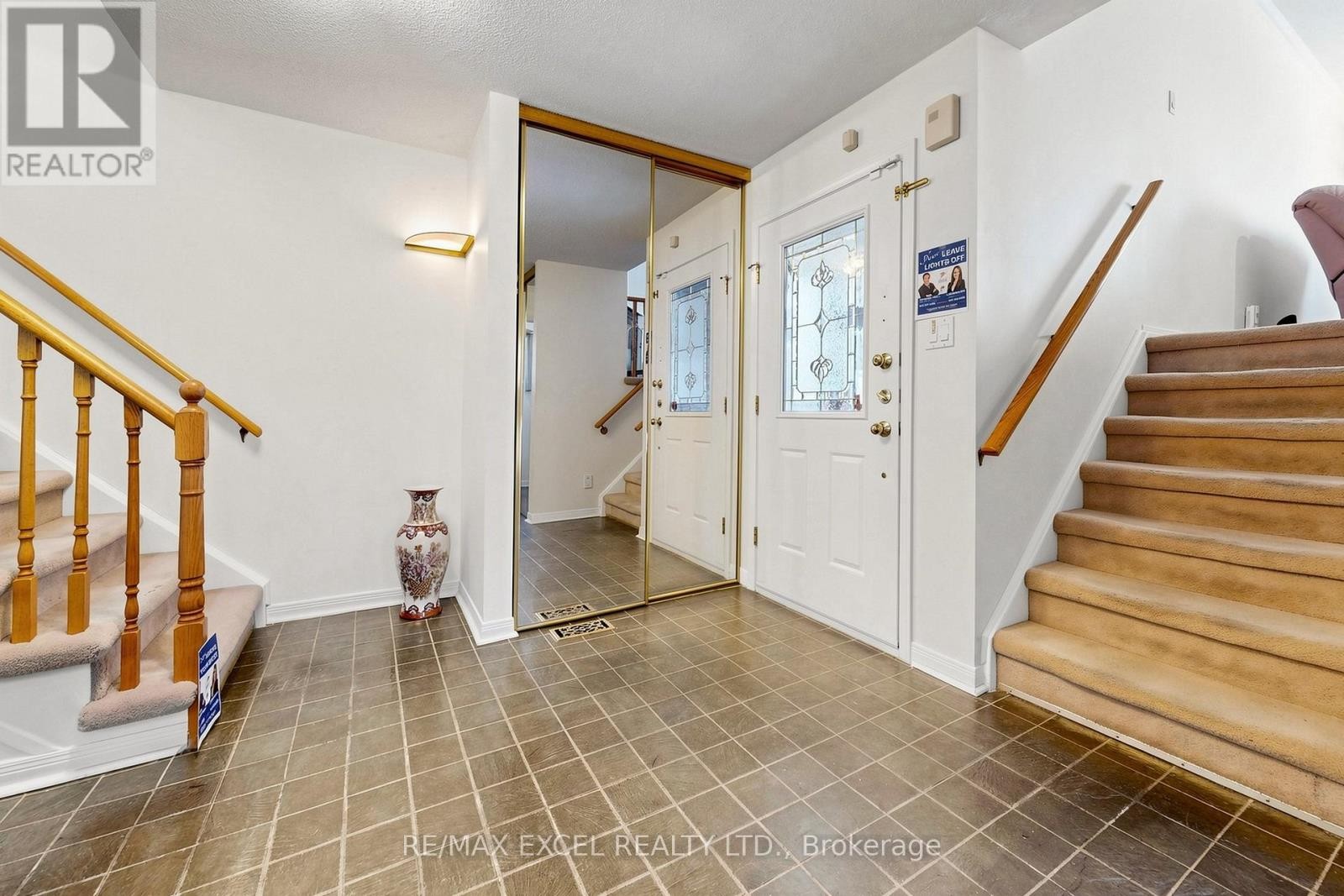












75 BETHANY LEIGH DRIVE

,
Toronto (Agincourt North),




Ontario
M1V2N6

