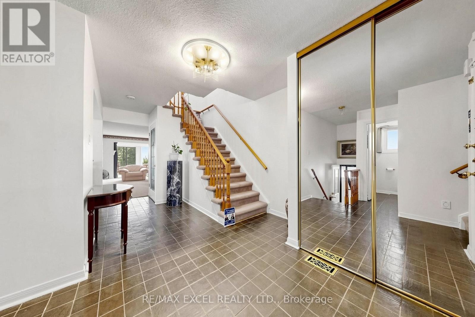 












75 BETHANY LEIGH DRIVE

,
Toronto (Agincourt North),




Ontario
M1V2N6

