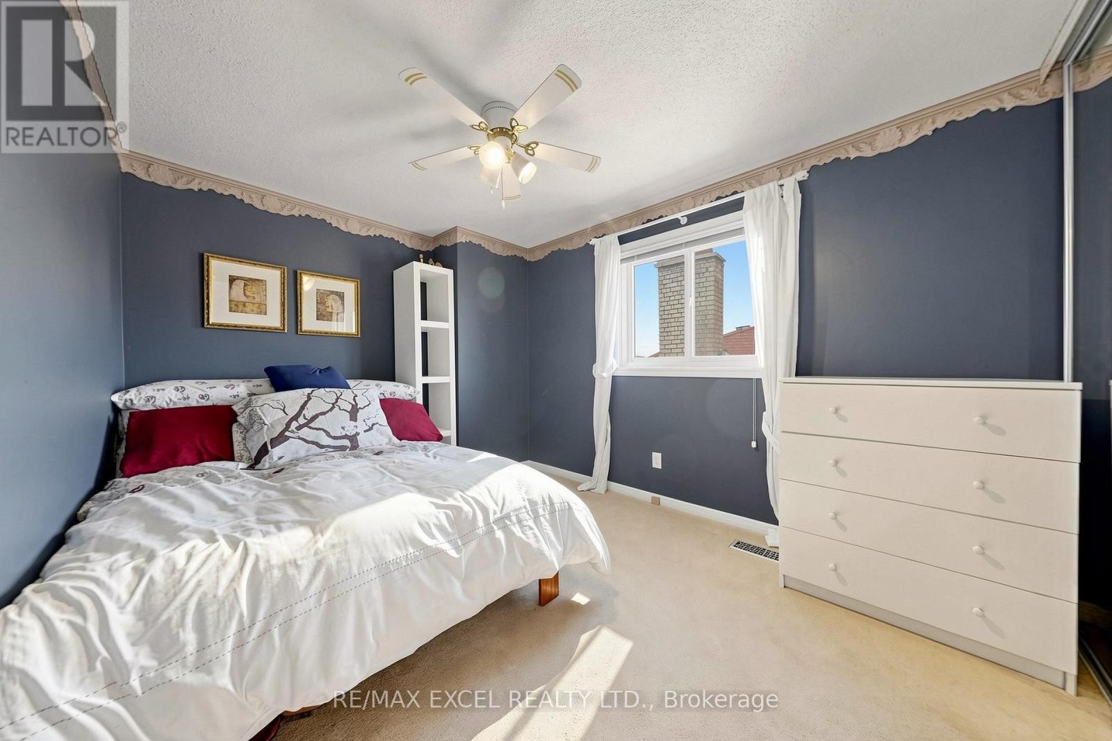 












75 BETHANY LEIGH DRIVE

,
Toronto (Agincourt North),




Ontario
M1V2N6

