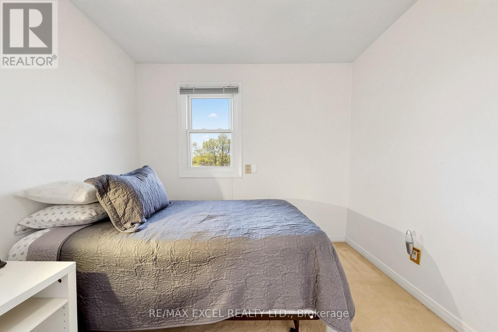 












75 BETHANY LEIGH DRIVE

,
Toronto (Agincourt North),




Ontario
M1V2N6


