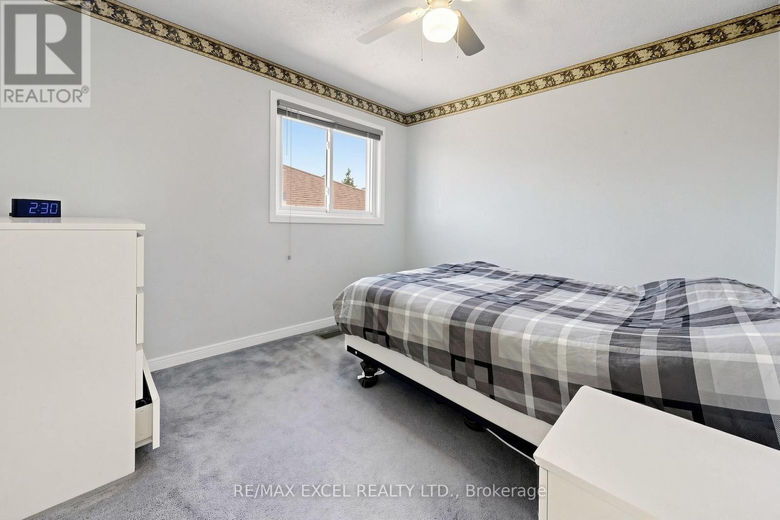 












75 BETHANY LEIGH DRIVE

,
Toronto (Agincourt North),




Ontario
M1V2N6

