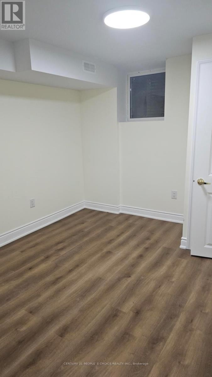 












BASEMENT - 9 VICKERY STREET E

,
Whitby,




Ontario
L1P0L1

