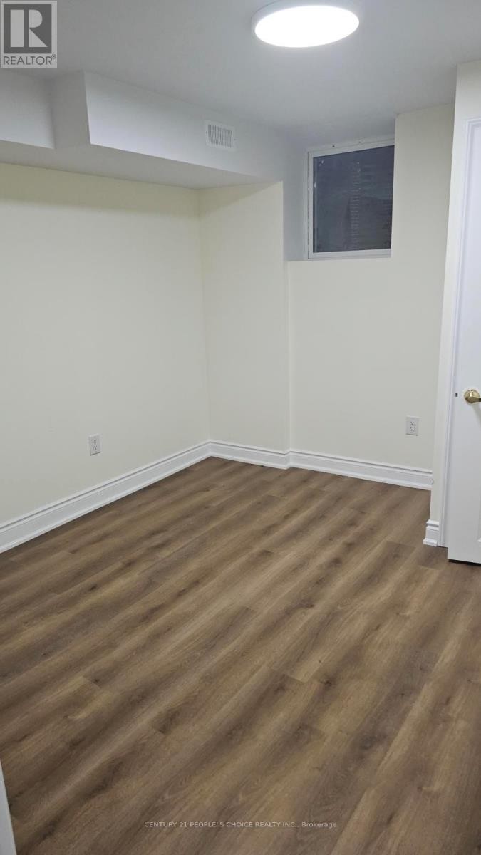 












BASEMENT - 9 VICKERY STREET E

,
Whitby,




Ontario
L1P0L1

